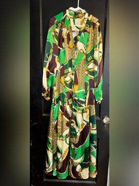 Marciano by Guess Green 100% Silk Long Sleeve Maxi Dress Size 4 or EU 40